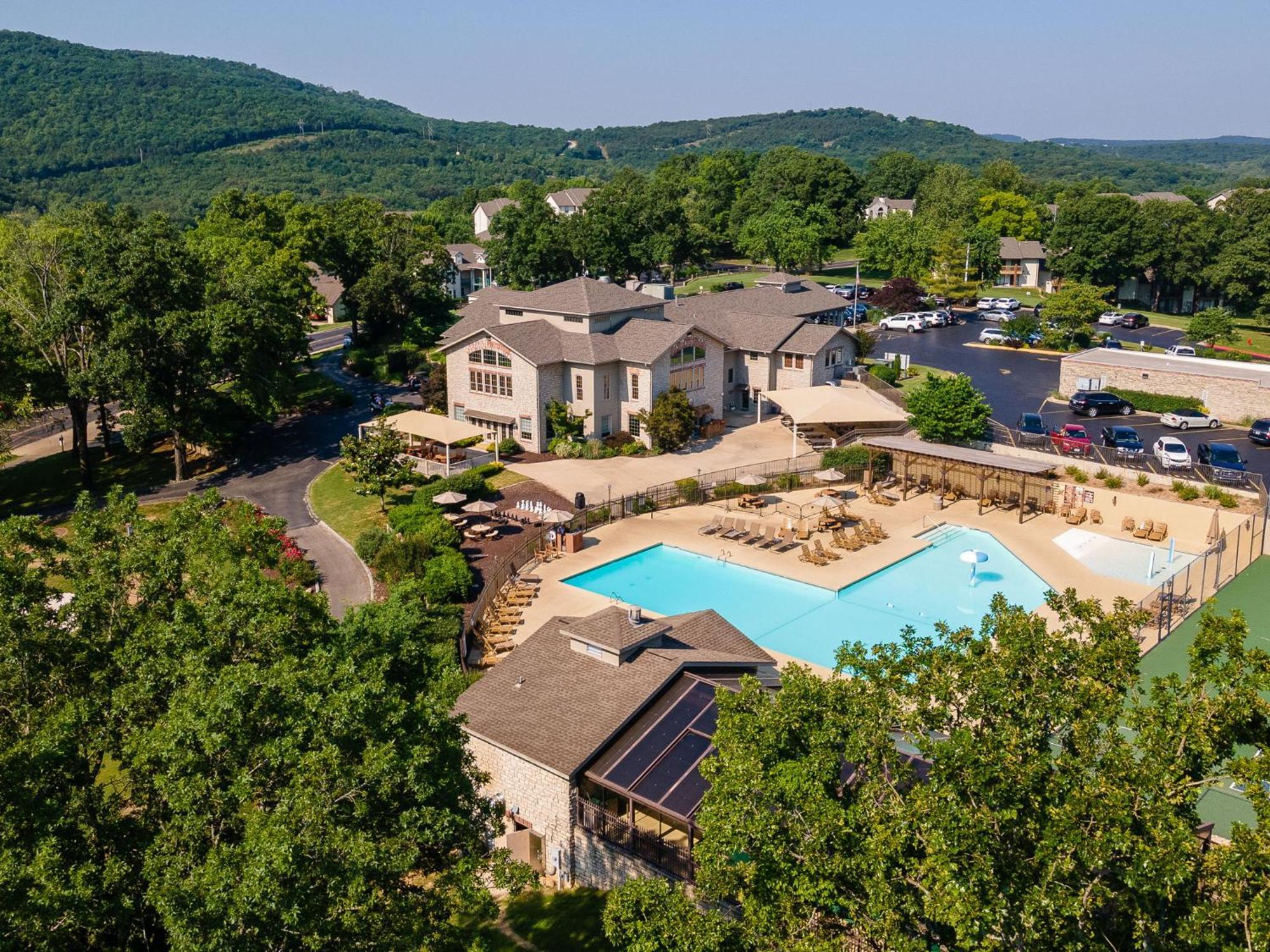 Elegant Lakeside Retreat In Branson Dış mekan fotoğraf