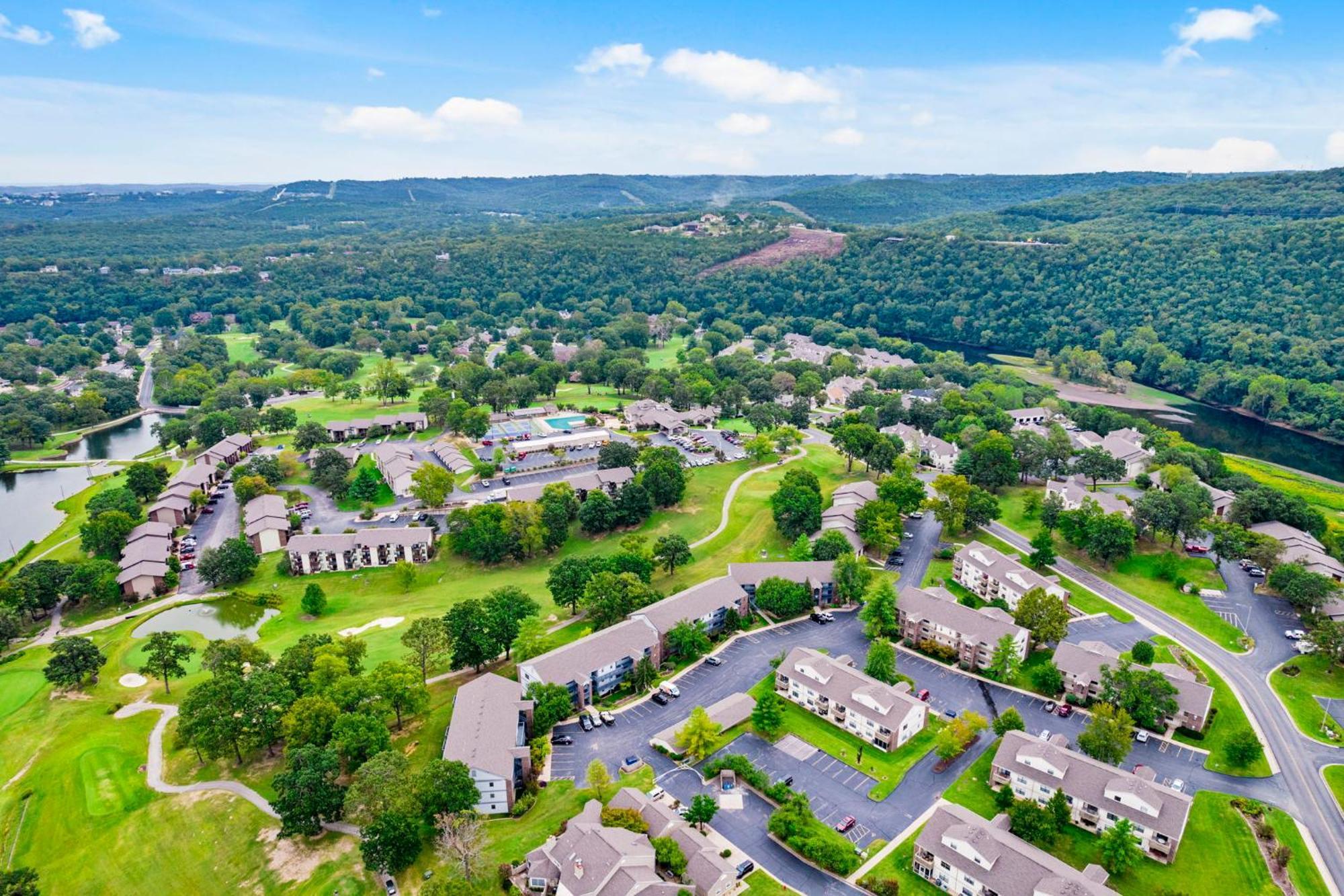 Elegant Lakeside Retreat In Branson Dış mekan fotoğraf